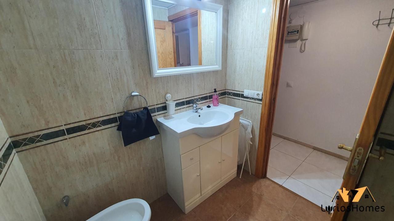 Lyrioshomes Manantiales Beach Torremolinos Bagian luar foto