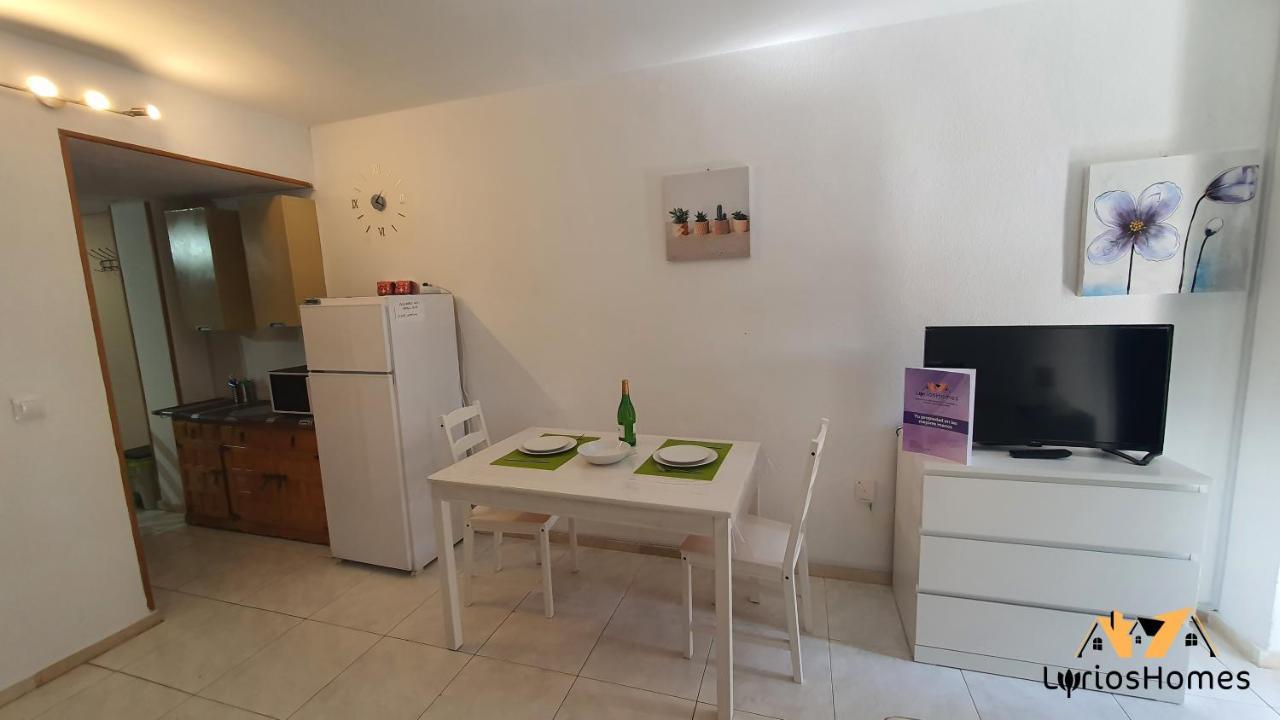 Lyrioshomes Manantiales Beach Torremolinos Bagian luar foto