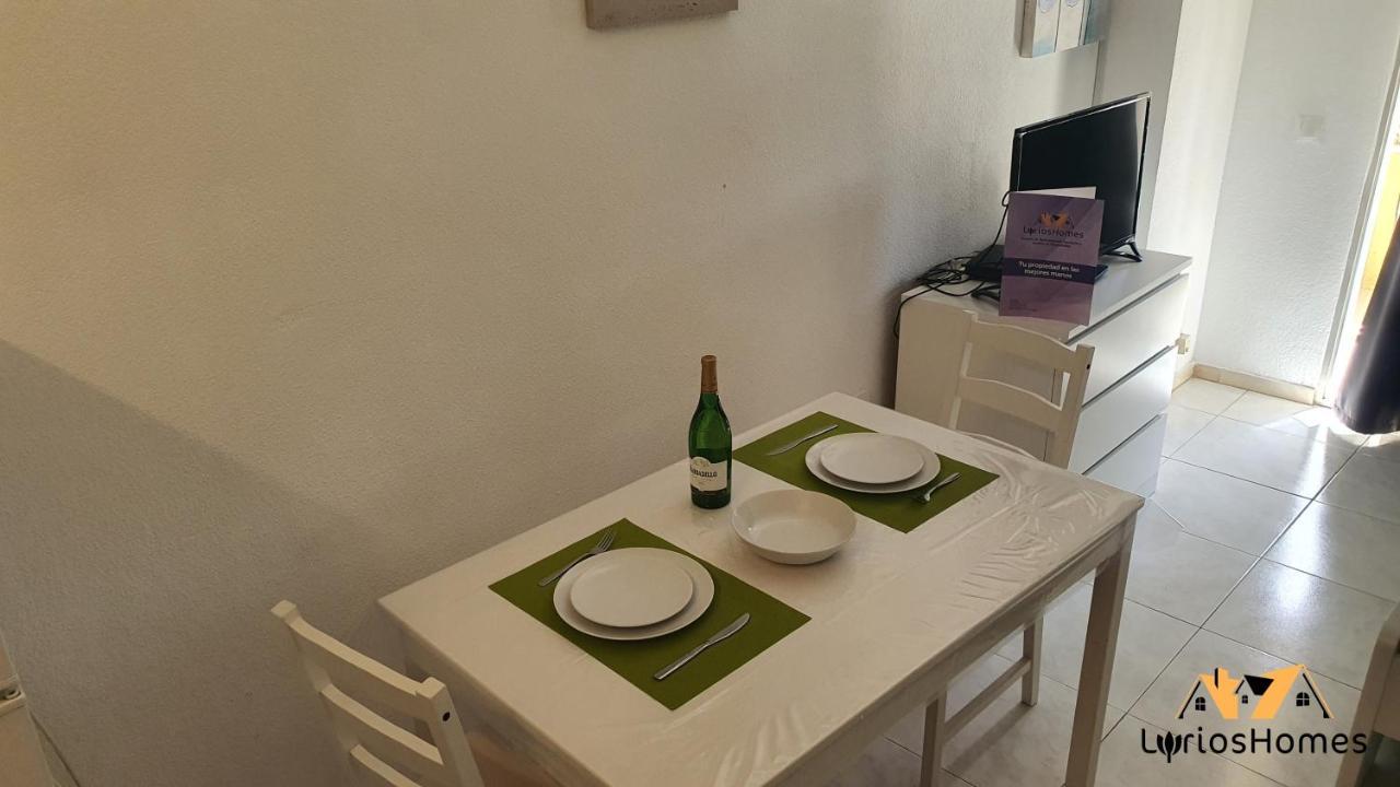 Lyrioshomes Manantiales Beach Torremolinos Bagian luar foto