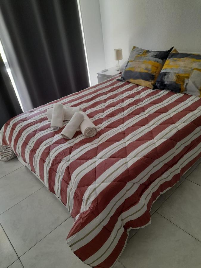 Lyrioshomes Manantiales Beach Torremolinos Bagian luar foto